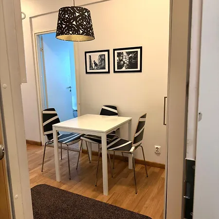 Kotimaailma Kamppi - 2br In The Center With Code Lock Appartement *